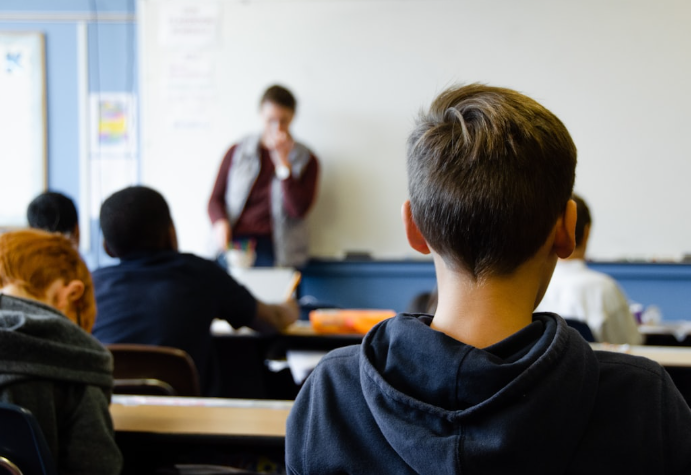 Allemagne : des cours de bonheur pour renforcer la santé mentale des élèves