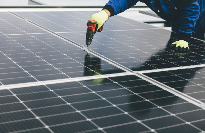 L’énergie solaire dépasse pour la première fois le charbon aux États-Unis