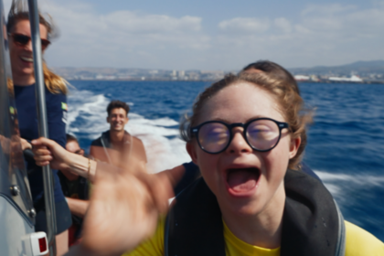 Des jeunes en situation de handicap vivent une expérience inoubliable en mer