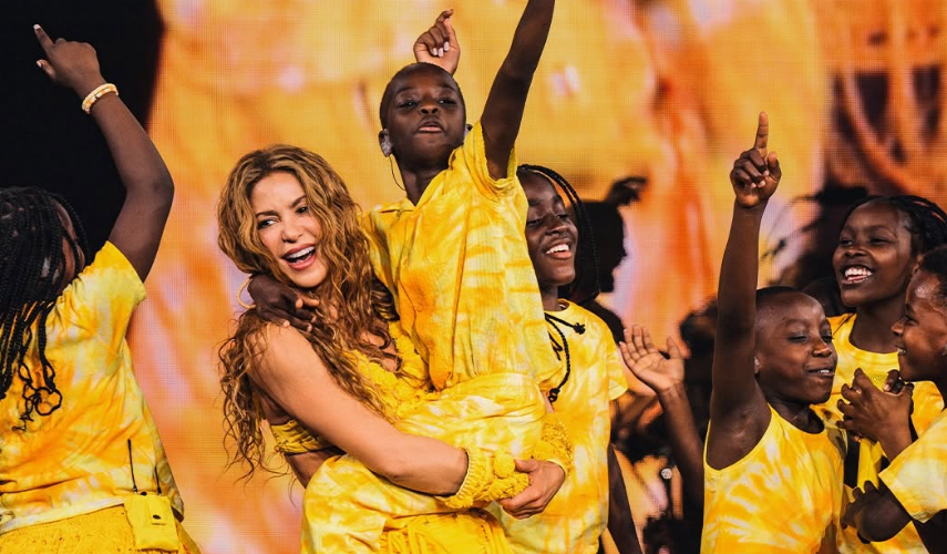 Shakira reverse 100 % des revenus de son hymne « Dai Dai » à des projets éducatifs