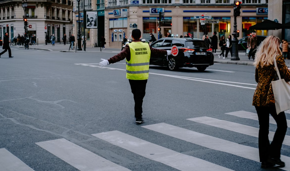 Les décès sur la route diminuent à l’échelle mondiale