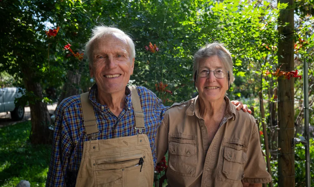 Depuis 2007, une habitante du Colorado a distribué gratuitement plus de 12 000 arbres.