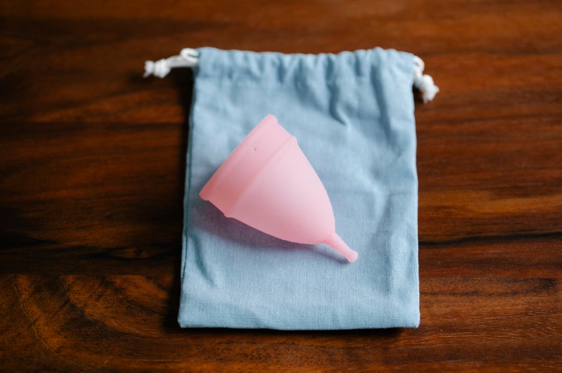 Dès octobre 2026, les culottes et coupes menstruelles seront remboursées jusqu’à 65 %