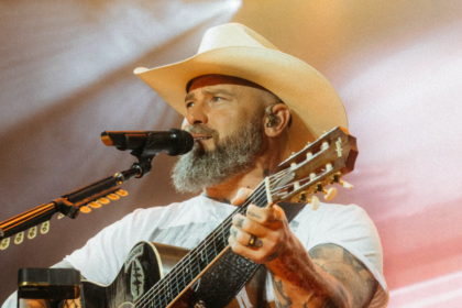 Zac Brown a offert une croisière pour deux à chacun des 35 000 spectateurs de son concert.