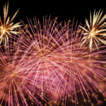 Au Japon, des chercheurs ont créé des enveloppes de feux d’artifice hydrosolubles