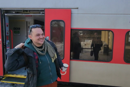 Nicolas Breton a relié Orléans au Japon sans avion, parcourant 13 000 km en train, bus et ferry jusqu’à l’île de Yakushima