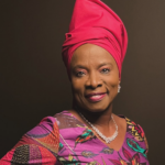 Angélique Kidjo devient la première chanteuse africaine à recevoir une étoile sur le Walk of Fame d’Hollywood