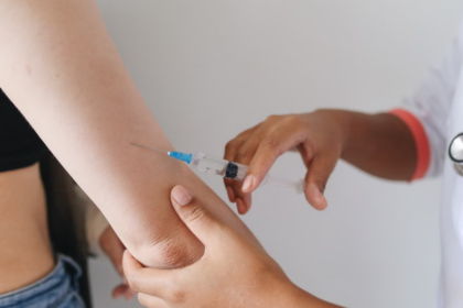 Une thérapie génique expérimentale réduit jusqu’à 62 % le mauvais cholestérol après une seule injection.