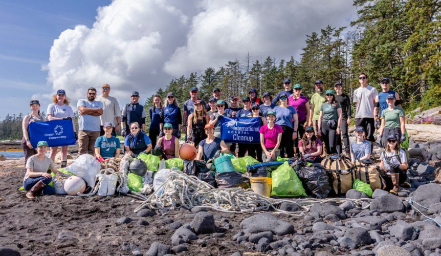 630 000 bénévoles ont retiré 13,9 millions de déchets des plages et rivières du monde en 2025
