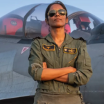 Bhawana Kanth devient la première femme à réussir la prestigieuse formation de chef de combat de chasse de l’armée de l’air indienne