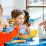 À Saint-Michel, des gagnants de l’EuroMillions financent la rénovation de la cantine scolaire