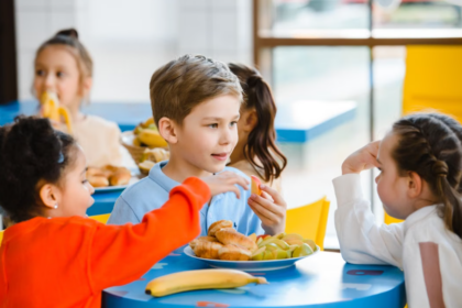 À Saint-Michel, des gagnants de l’EuroMillions financent la rénovation de la cantine scolaire