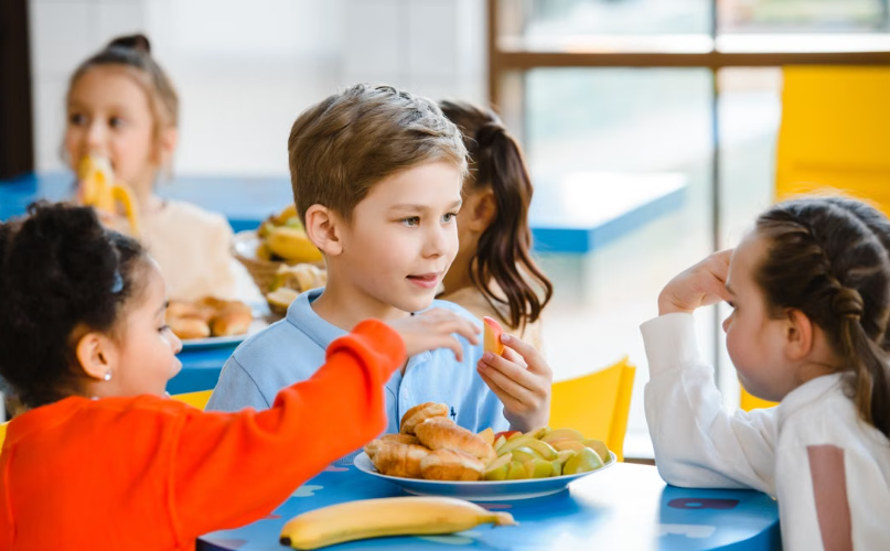 À Saint-Michel, des gagnants de l’EuroMillions financent la rénovation de la cantine scolaire