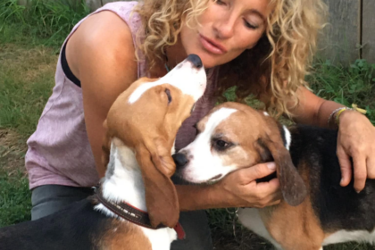 Olivia Hellin a permis à 100 chiens de laboratoire d’échapper à l’euthanasie.