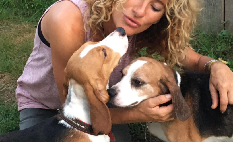 Olivia Hellin a permis à 100 chiens de laboratoire d’échapper à l’euthanasie.