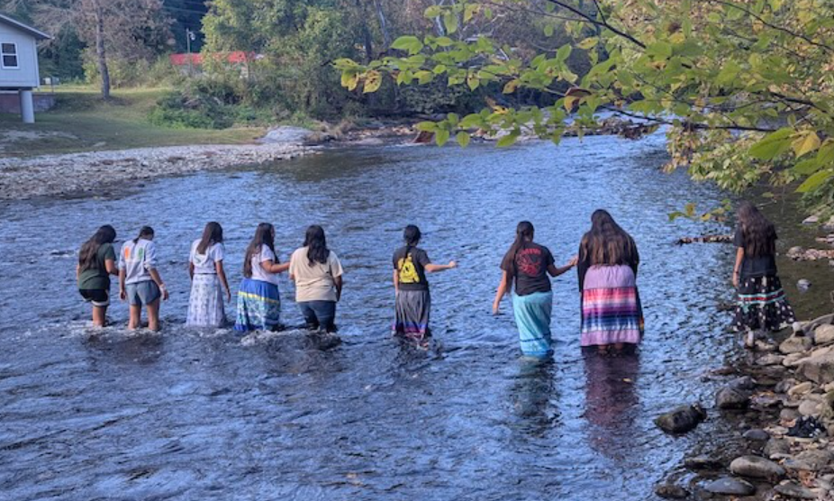 Des jeunes Cherokee ont obtenu la reconnaissance juridique d’une rivière de 1 270 km.