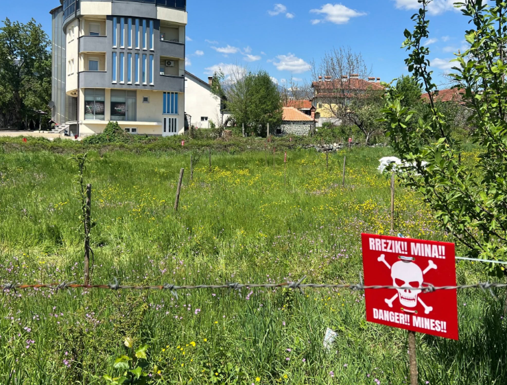 Après 27 ans, HALO Trust achève ses opérations de déminage au Kosovo.