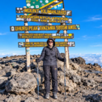 Victime d’un AVC en 2021, Jayshree Vijay Mohan a gravi le Kilimandjaro